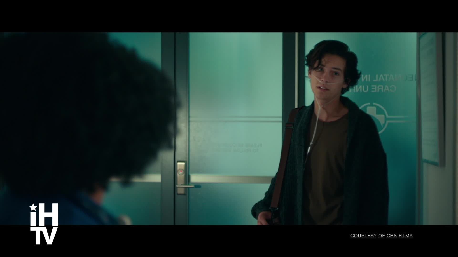 FIVE FEET APART - Cole Sprouse, Haley Lu Richardson & Moises Arias (Exclusive Interview)