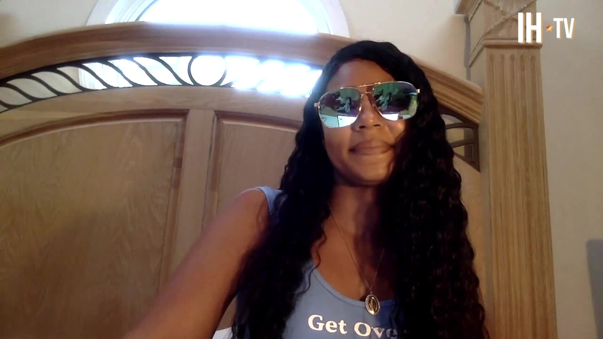 Ashanti Talks 'Pretty Little Thing', Kindness & Musical 'Stuck' (Exclusive Interview)